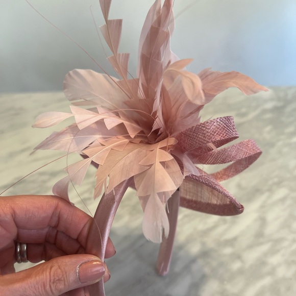 Fascinator - Custom Headband Pink Mauve - Picture 2 of 5